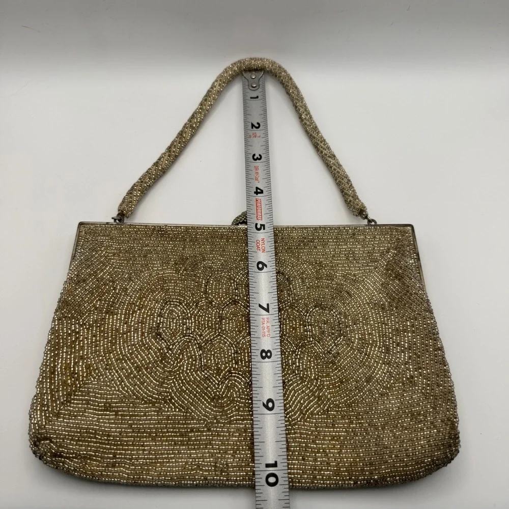 Walborg Vintage Beaded Evening Bag Champagne Gold Scalloped Japan Kiss Lock